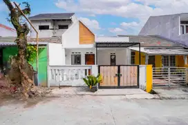 Rumah Cantik Baru Renov 9 Mnt ke Pamulang Square Siap KPR J-26773