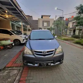 Toyota Avanza 2010 Bensin Mulus on Going