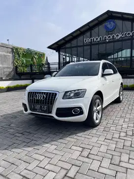 Audi Q5 2011 Bensin