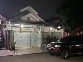 Rumah SHM Hadap Timur Siap Huni 10 Mnt ke Pamulang Square J-24239