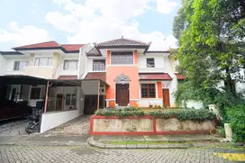 Rumah Full Furnish di Bali View Dekat Cinere Bellevue Mall SHM J-19925