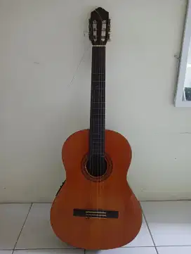 Gitar Yamaha CX40