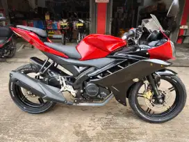 Yamaha R15 2015, KM rendah, Surat lengkap! Motor Terawat, Harga Murah!