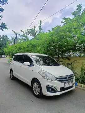 Ertiga Hybrid Ada M/T