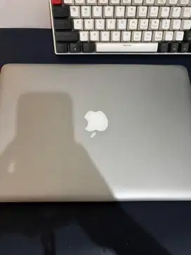 Laptop Macbook Pro Core i5