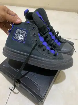 Sepatu converse