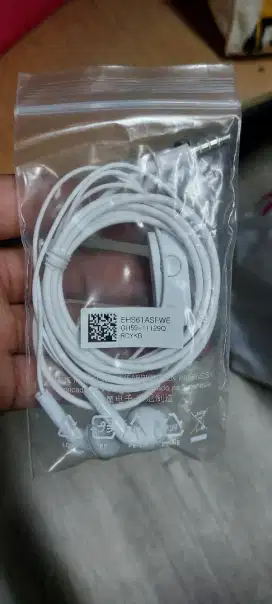 Headset Samsung Baru