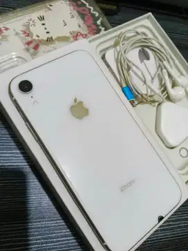 Iphone xr 128 inter all operator no minus Fullset HARGA NETT