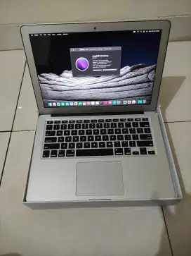 Macbook air 13 inch 2015 RAM 8GB Core i7