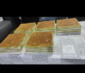 Bolu pepe pandan uk 20x20cm bisa untuk 30 potong