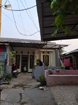 Di jual cepat rumah Cipondoh kota tangerang