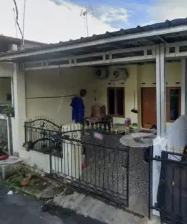 Sewa Rumah Perum Permata Legenda Dukuh Zamrud Selatan Blok I