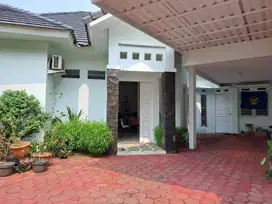 Jual Cepat Rumah Dengan Halaman Luas Dalam Cluster BSD VC15710