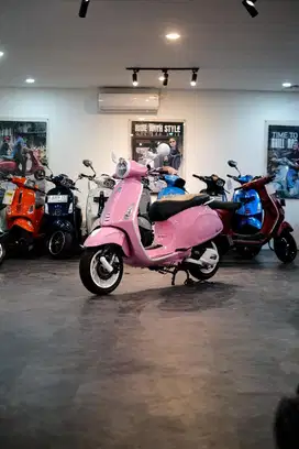 JUAL CEPAT!! VESPA PRIMAVERA 150 IGET FACELIFT 2019