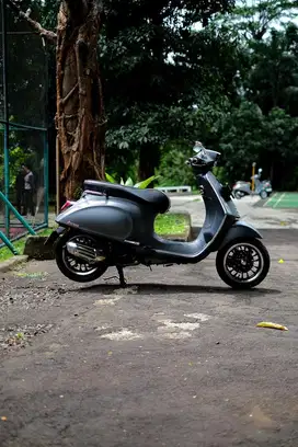 JUAL CEPAT!!! VESPA SPRINT 150 IGET FACELIFT 2020