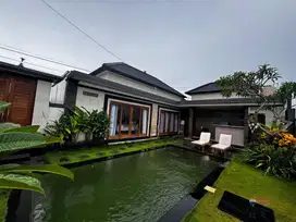 Villa For Yearly Rent At Kedungu With Rice Field View