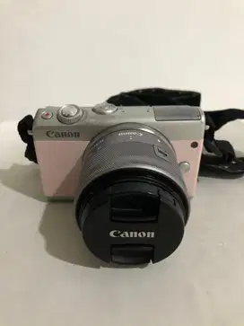 Canon EOS M100 Kit