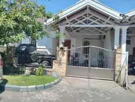 Rumah Pondok Candra Siap Huni Deket Club House, Pintu Tol, Raya Merr