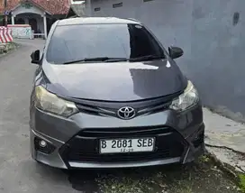 Toyota Vios limo 2013 Bensin ex blue bird