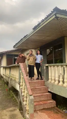 Di jual rumah di belakang makam Pahlawan dekat Cambai Agung