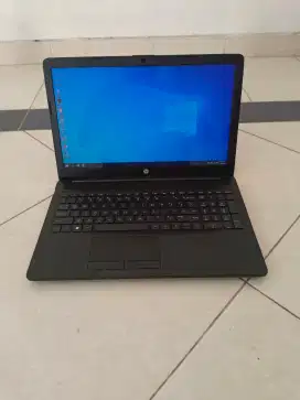 Laptop  HP  242