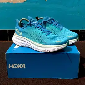 Hoka Clifton 8 Original Sepatu Running