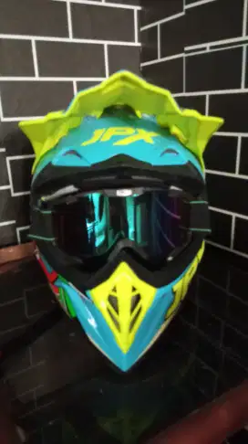 Helm jpx limited edition