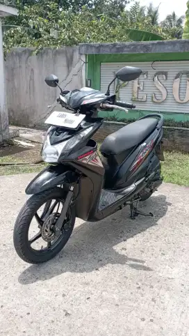 92% : FOR SALE HONDA BEAT FI 2015 PAJAK ON B JAKSEL