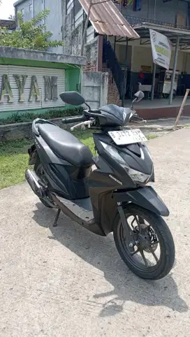 92% : FOR SALE HONDA BEAT DELUXE 2022 PAJAK ON B DEPOK