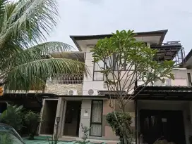 Dikontrakan rumah bagus fullfurnished