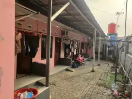 Kontrakan + Tanah / lahan kosong