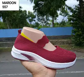 OBRAL Sepatu BELBE tipe 557 warna Maroon