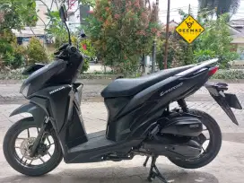 (DP 500)‼️ Vario 125 CBS ISS Hitam 2022 Cash & Kredit