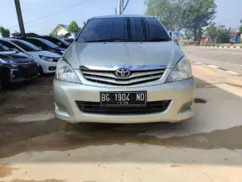 Toyota Kijang Innova G Diesel MT 2011