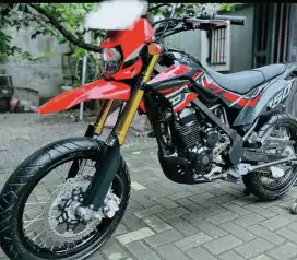 Kawasaki D-Tracker tahun 2022