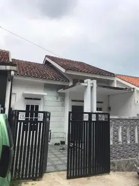 Dijual Rumah Cantik Siap Huni di Perum BIP Cibening Purwakarta