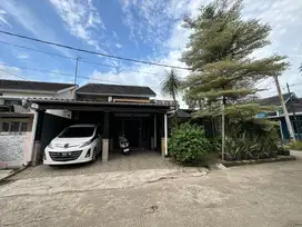 Dijual Tanpa perantara Rumah Hook SHM di Karawang Barat