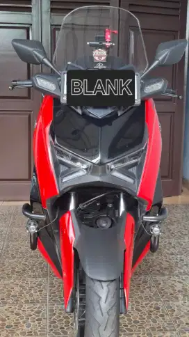 YAMAHA XMAX 2023