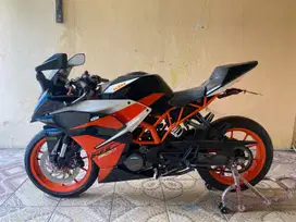 KTM RC 200 2018