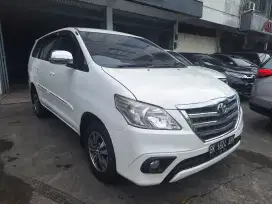 INNOVA G 2.0 BENSIN AT AUTOMATIC 2015 PUTIH