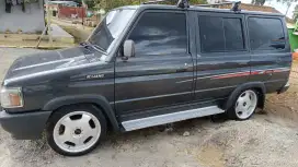 Kijang grand exstra