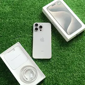 iPhone 15 Pro Max Natural Titanium 256Gb BH 96% mulus garansi Resmi Ju