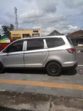 Rental mobil plus sopir murah amanah