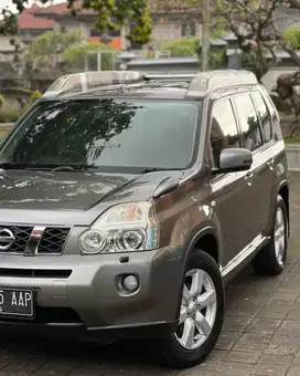 Nissan X-Trail 2010 Bensin