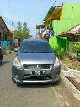 Suzuki ertiga gx 2012