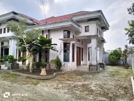 Rumah Asri dekat Jalan Setia Budi