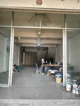 DISEWAKAN Gudang dan Kantor Lokasi strategis Di Jalur Bisnis Tangerang