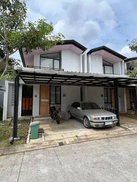 Dijual Rumah Hoek di Lippo Karawaci, Cendana Parc