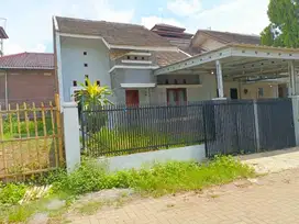 Jual Rumah Lokasi Bagus di Puri Indah Jatinangor Sayang Sumedang