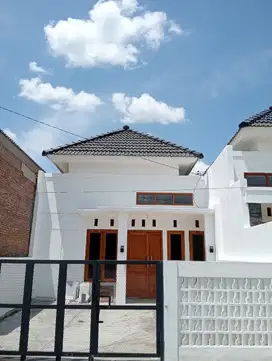 RUMAH MURAH DEKAT SOLO BARU